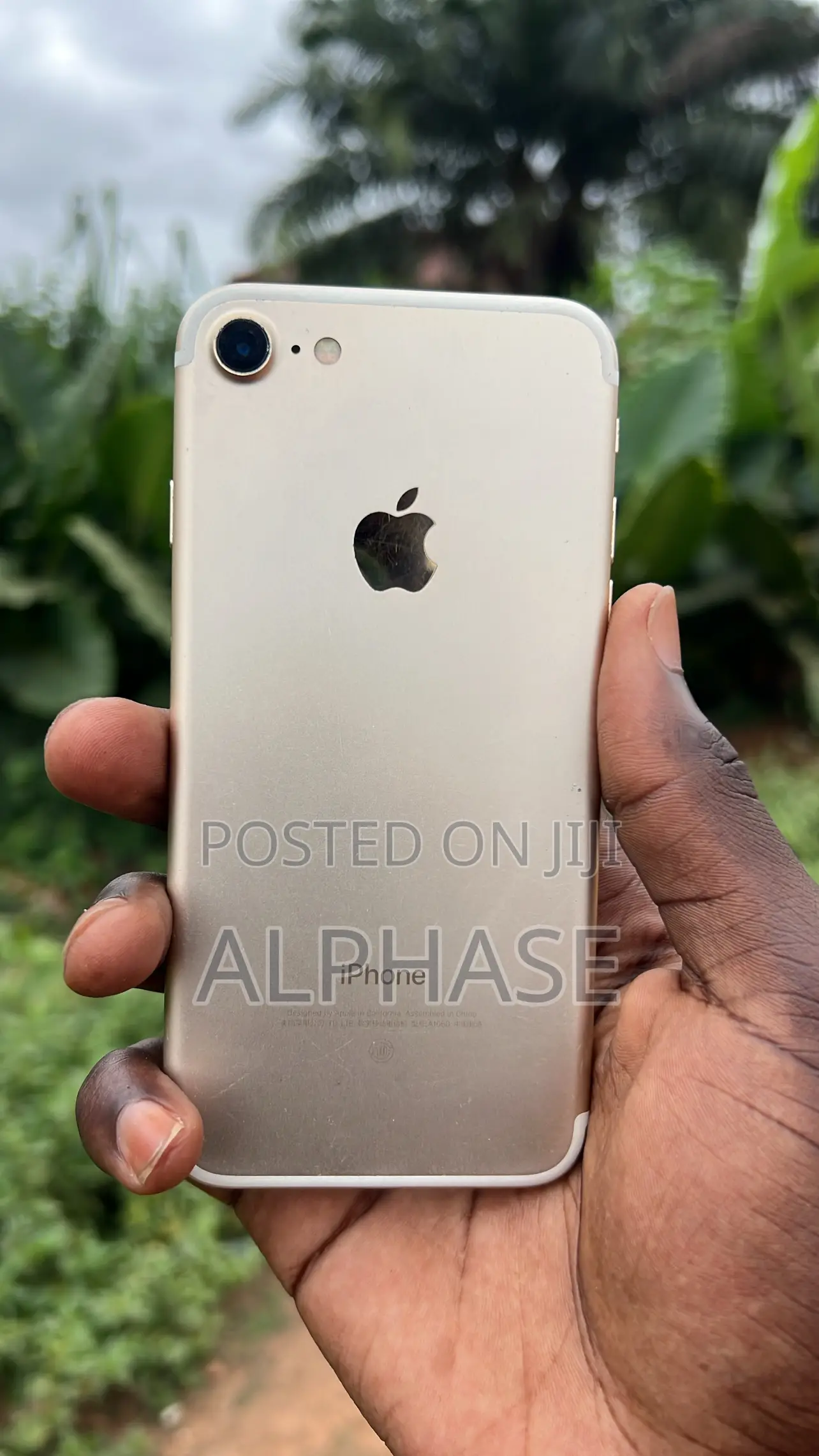 Apple iPhone 7 128 GB Gold