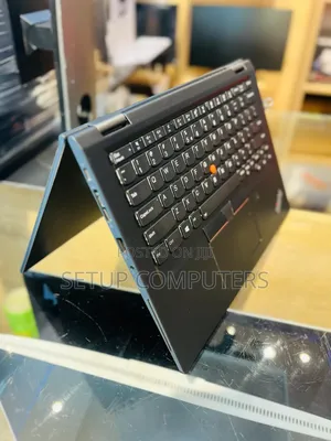 Laptop Lenovo ThinkPad X1 Yoga Gen 8 8GB Intel Core i7 SSD 256GB