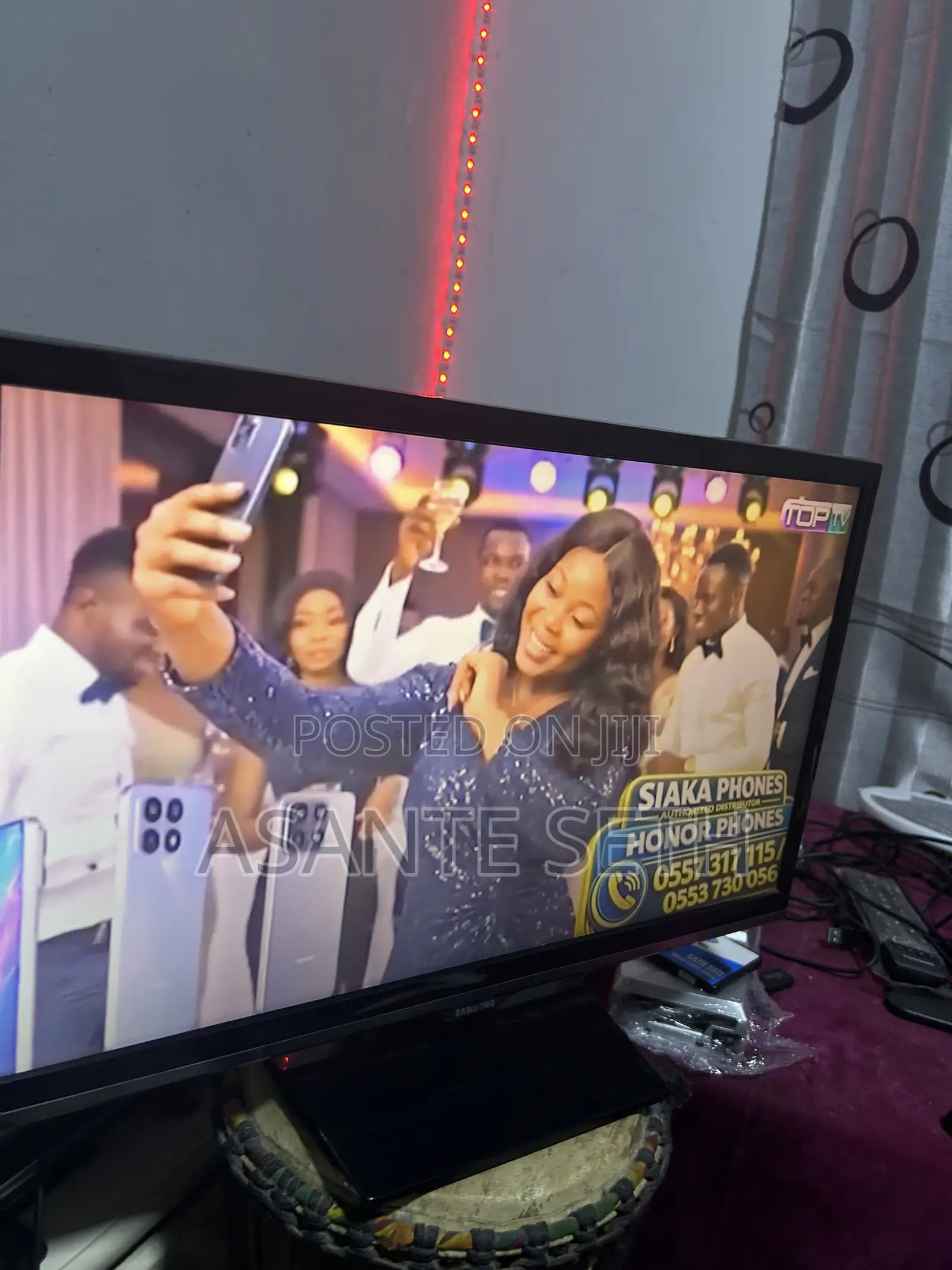 Original Samsung 22inch TV Full Digital Channels Over 300 Free Air