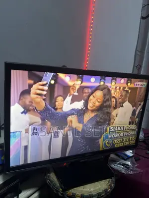 Original Samsung 22inch TV Full Digital Channels Over 300 Free Air