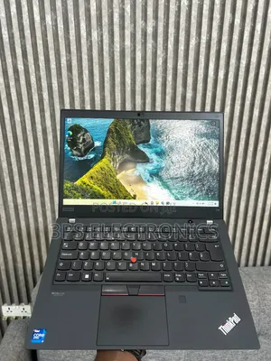 Laptop Lenovo ThinkPad T14 16GB Intel Core i7 SSD 256GB