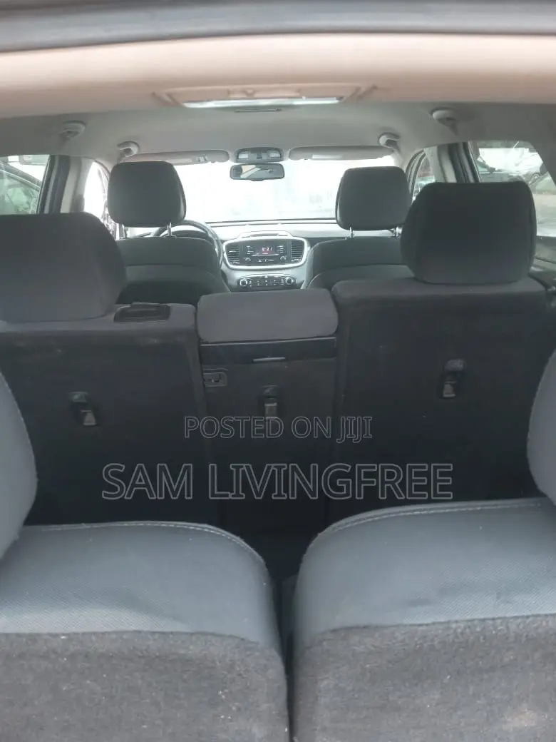 Kia Sorento 2.4L LX FWD 2017 Silver