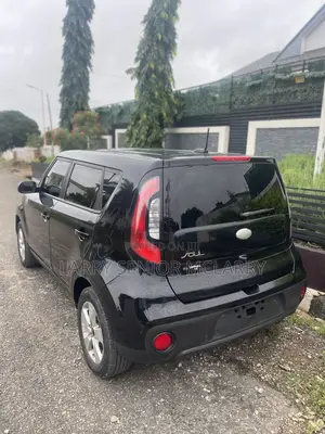 Kia Soul Base Hatchback 2018 Black