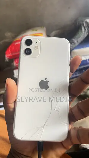 Apple iPhone 11 64 GB White