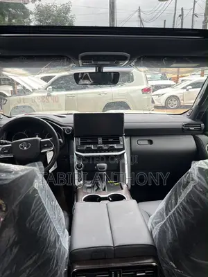 New Toyota Land Cruiser 2024 White