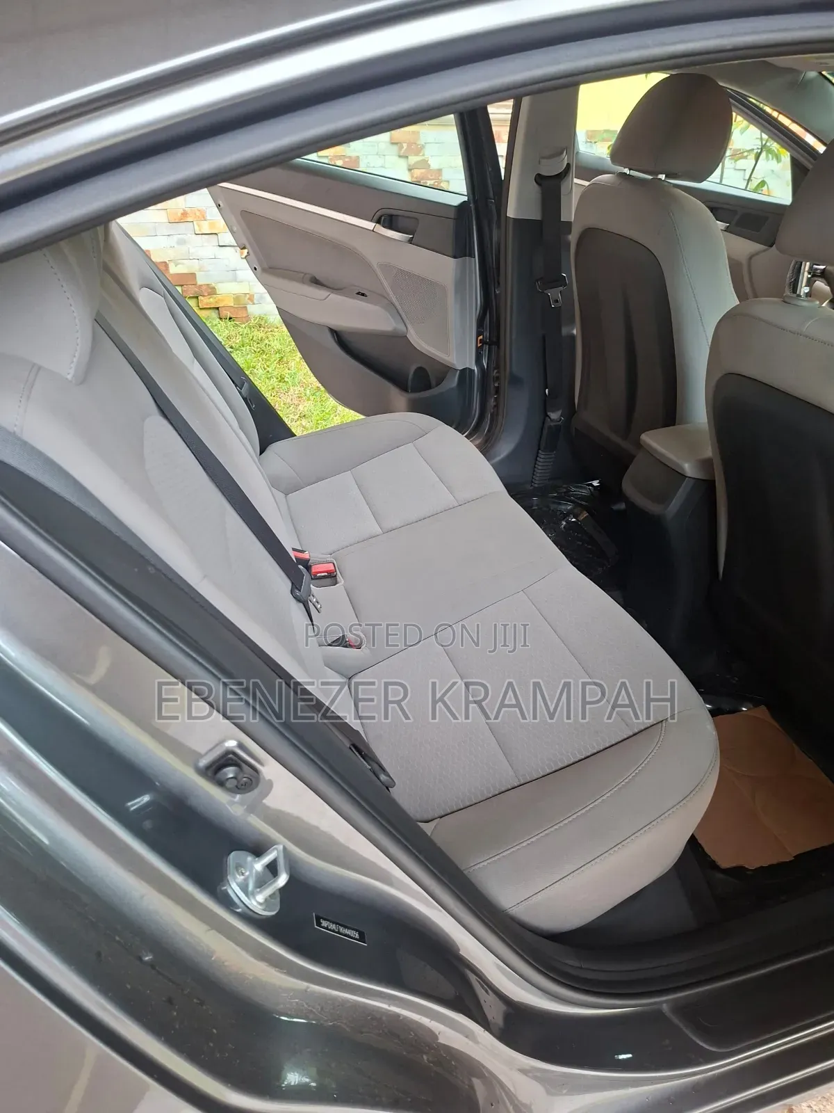 Hyundai Elantra 2018 Silver