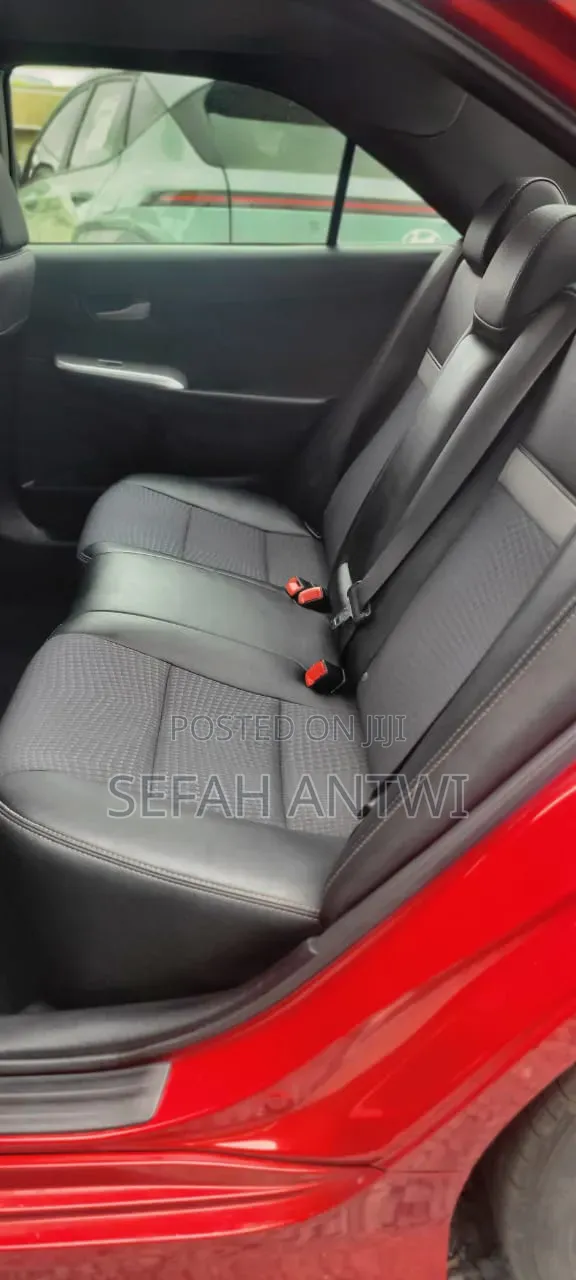 Toyota Camry 2014 Red