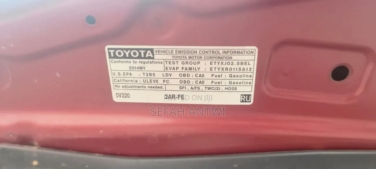 Toyota Camry 2014 Red