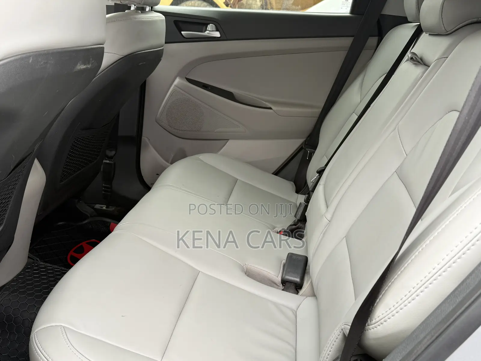 Hyundai Tucson SE AWD 2020 Silver
