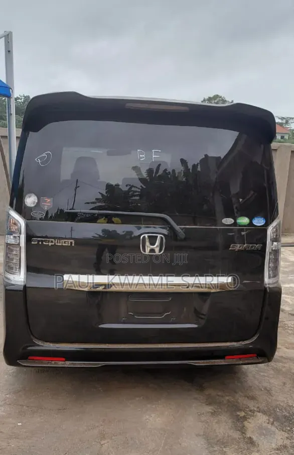 Honda Stepwgn 2014 Black