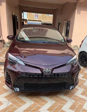 Toyota Corolla 2018 Burgundy