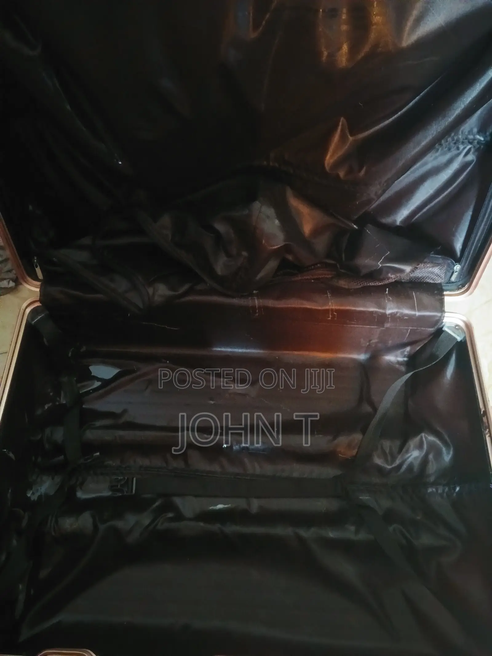 Used Luxurious Zipless Trolley Luggage Unbreakable
