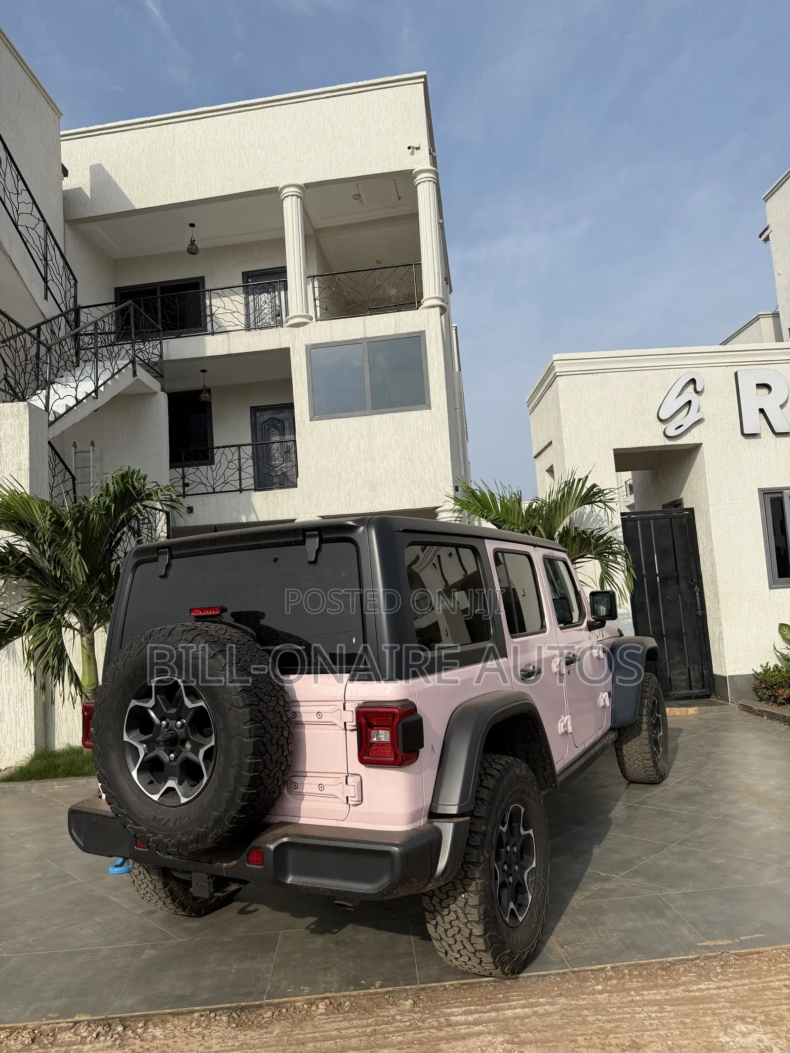 Jeep Wrangler 4xe Rubicon 4WD 2023 Pink