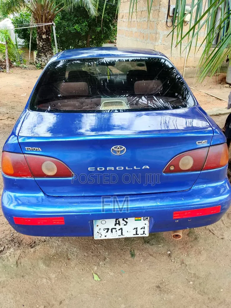 Toyota Corolla 2002 Blue