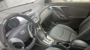 Hyundai Elantra 2013 Silver