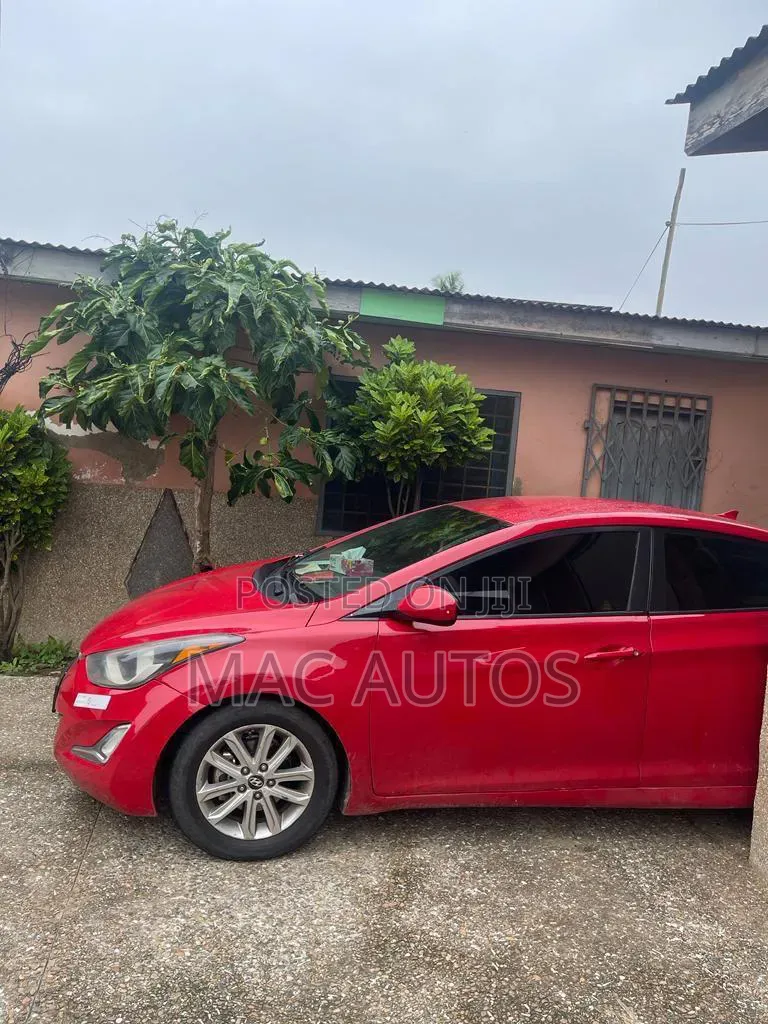 Hyundai Elantra 2013 Red