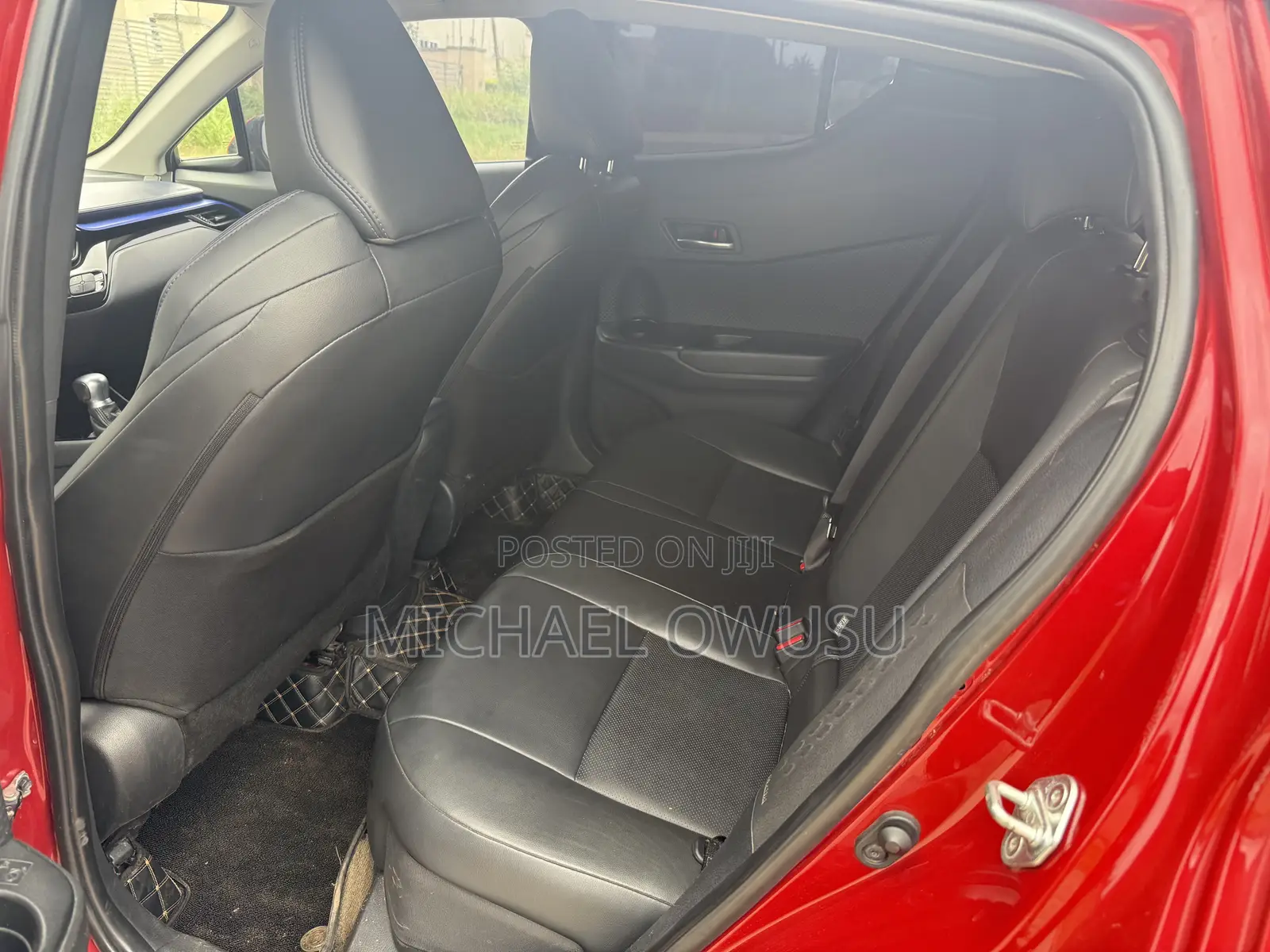 Toyota C-HR 2022 Red