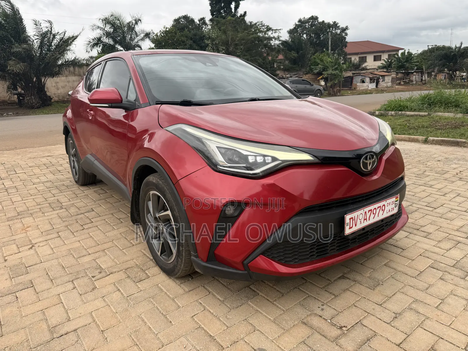 Toyota C-HR 2022 Red