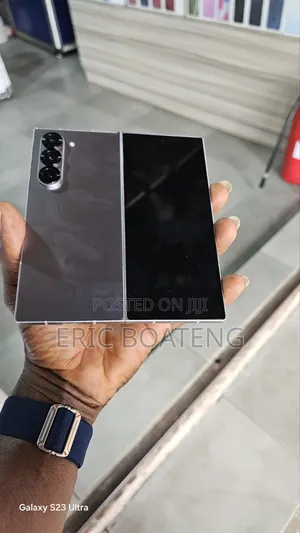 Samsung Galaxy Z Fold6 256 GB Gold