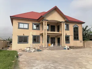 6bdrm House in Sapeiman Greater, Amasaman for sale