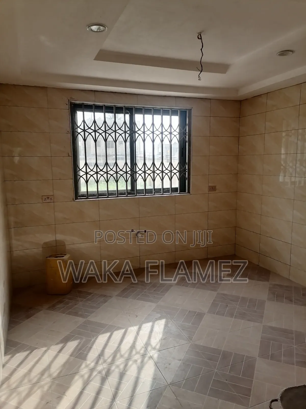 6bdrm House in Sapeiman Greater, Amasaman for sale