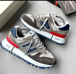 New Balance RC 1300