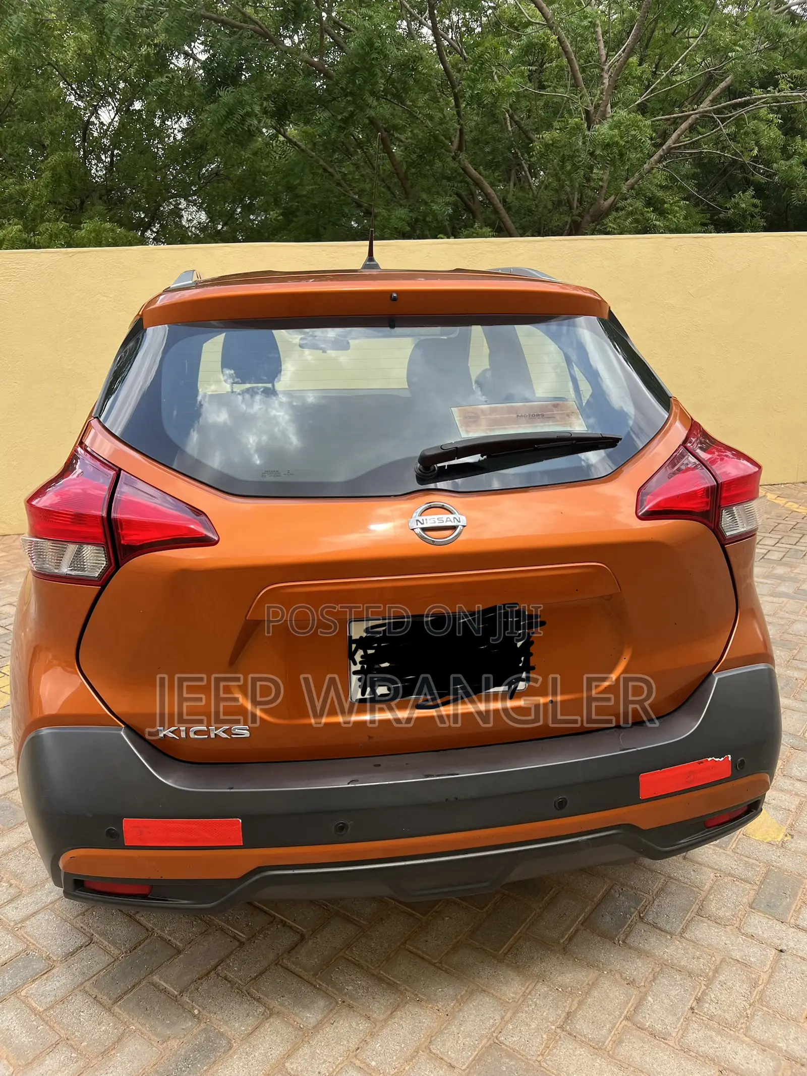 Nissan Kicks S 2018 Orange
