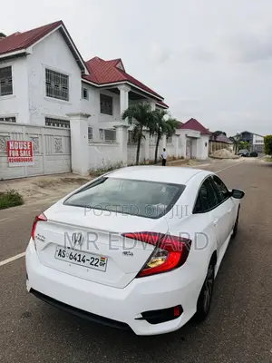 Honda Civic EX Sedan 2018 White