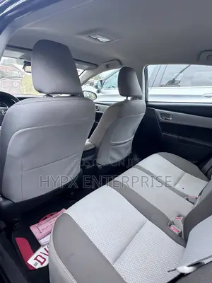 Toyota Corolla LE ECO 4dr Sedan (1.8L 4cyl CVT) 2017 Blue