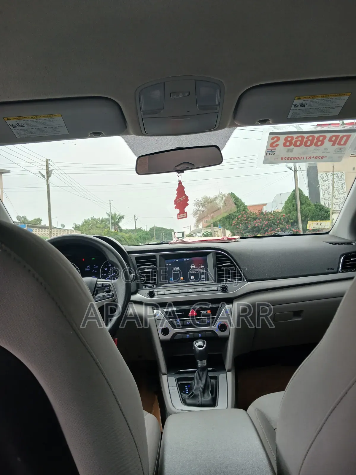 Hyundai Elantra 2017 Red