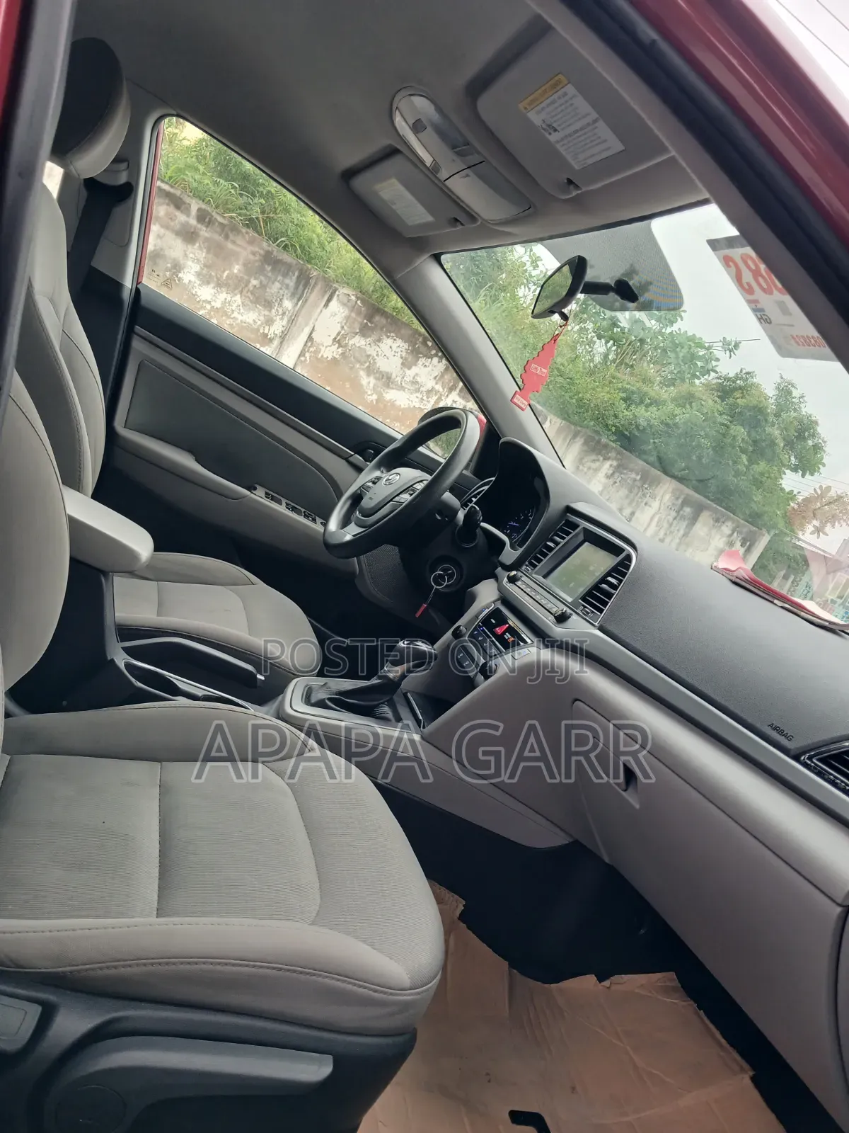 Hyundai Elantra 2017 Red