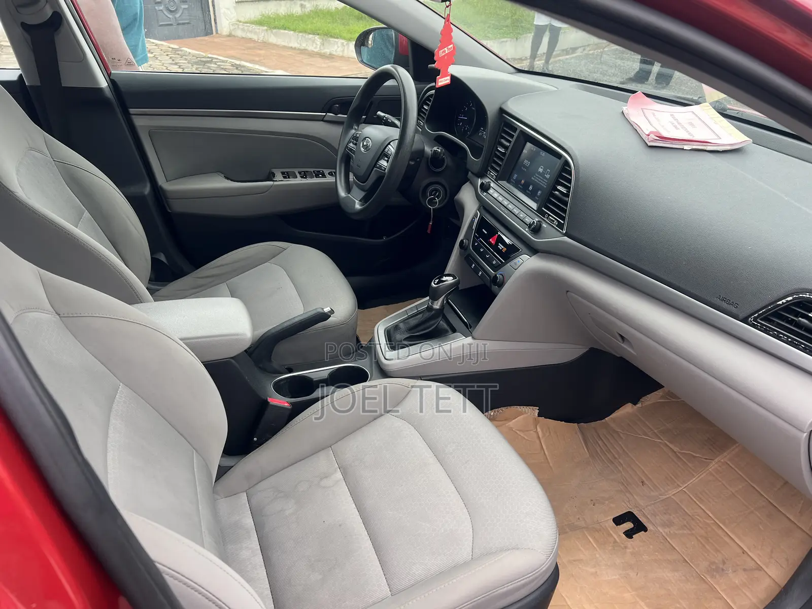 Hyundai Elantra 2017 Red