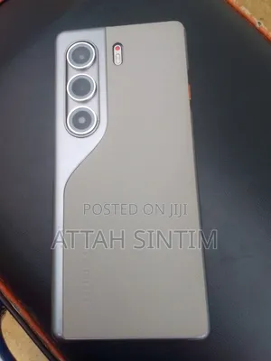 Tecno Camon 40 Pro 5G 256 GB Silver