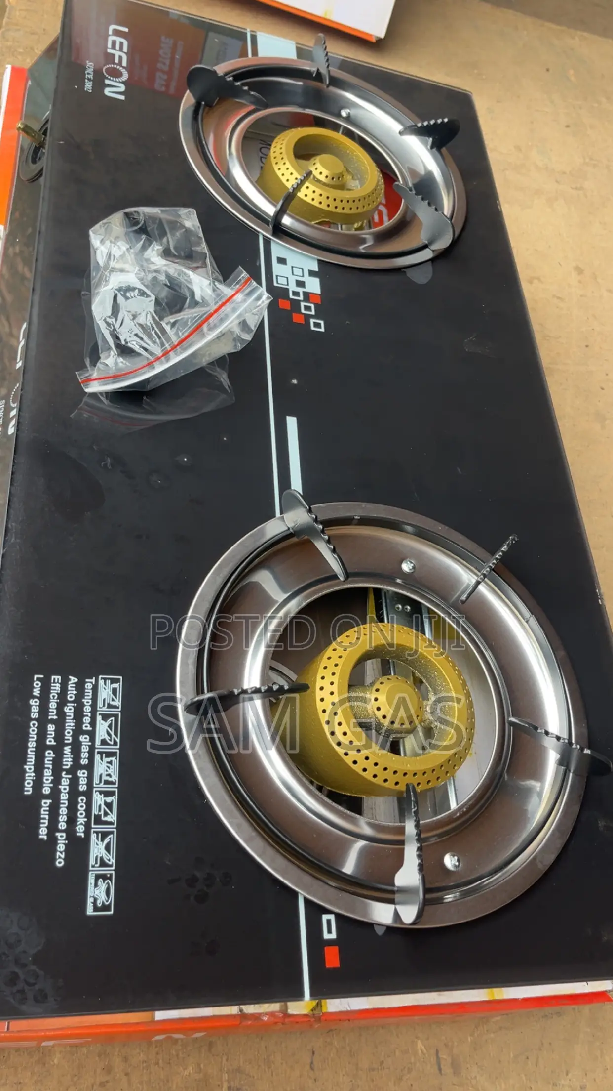 Glass 2 Burner Automatic Stove