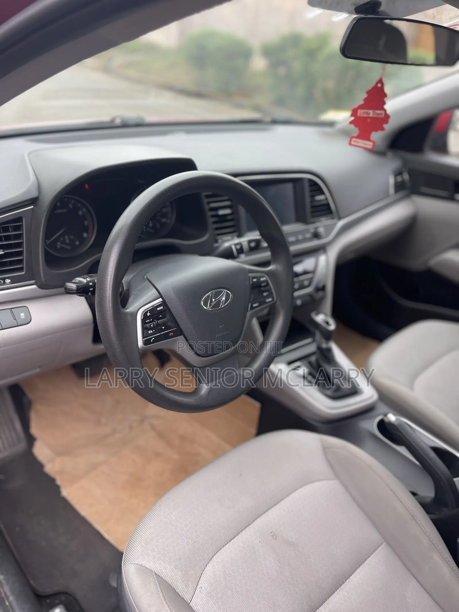Hyundai Elantra 2017 Red