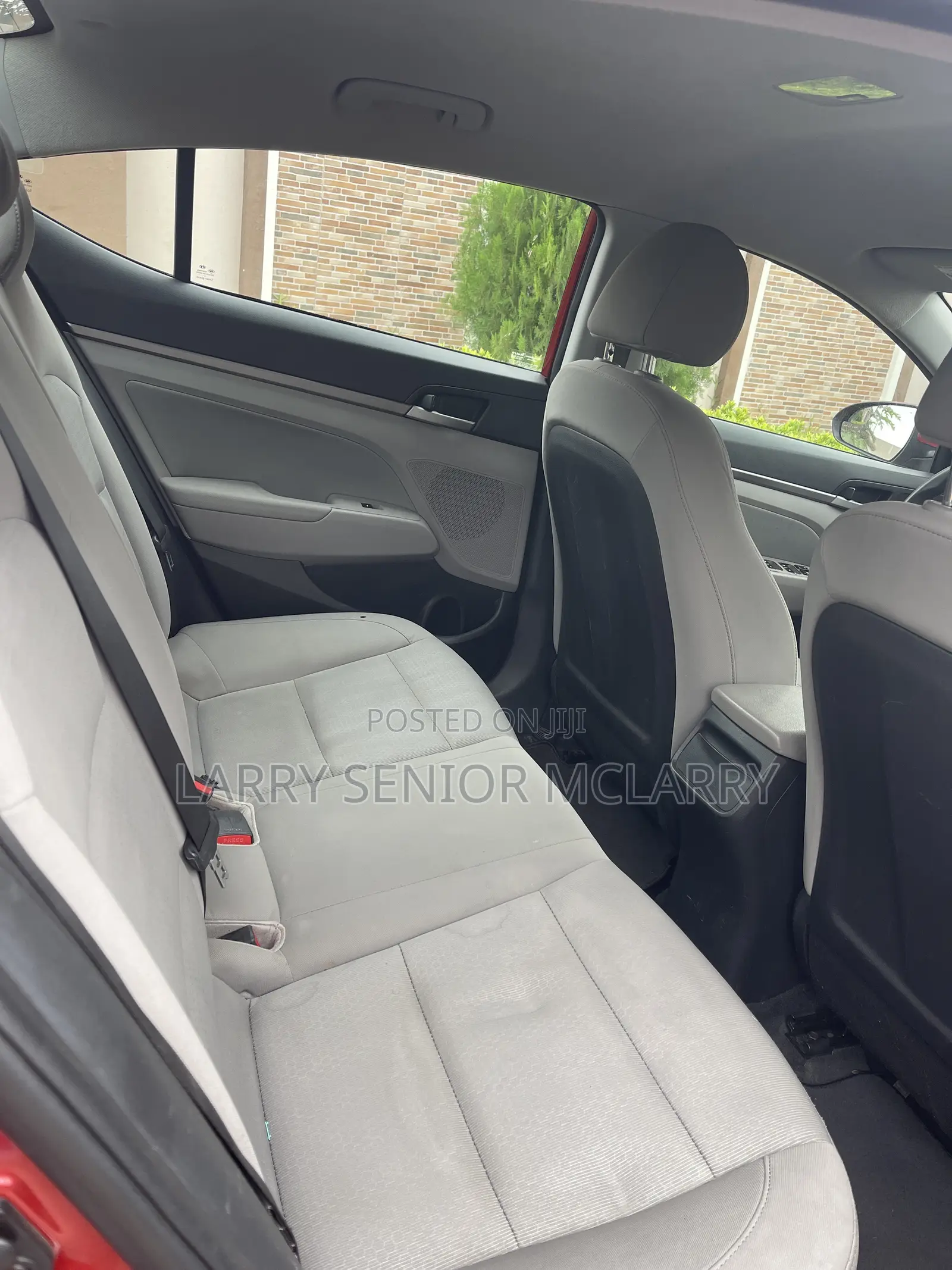 Hyundai Elantra 2017 Red