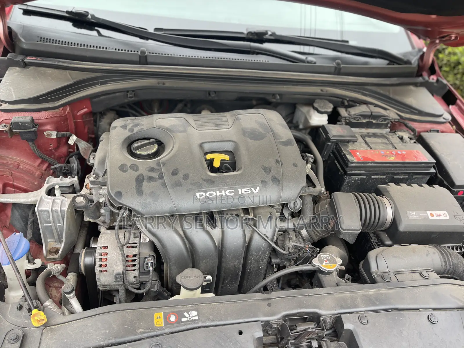 Hyundai Elantra 2017 Red