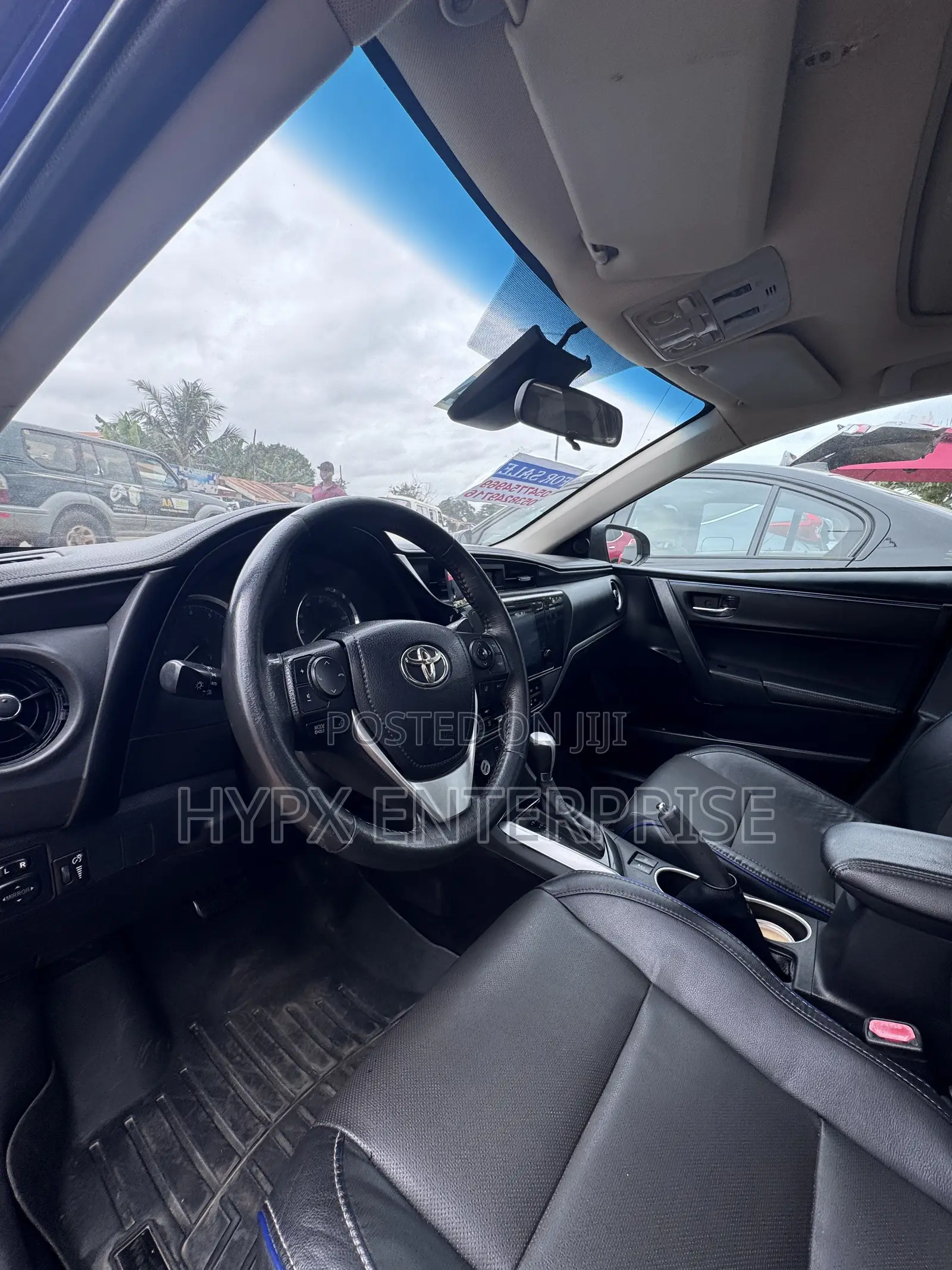 Toyota Corolla SE Special Edition 4dr Sedan (1.8L 4cyl CVT) 2017 Blue