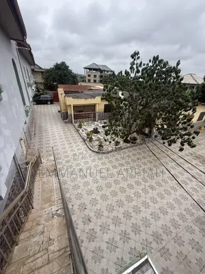 1bdrm Room & Parlour in Awoshei Onyinase, Awoshie for rent