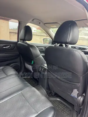 Nissan X-Trail 2.0 Petrol AWD 2014 Red