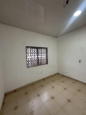 1bdrm Room & Parlour in Awoshei Onyinase, Awoshie for rent
