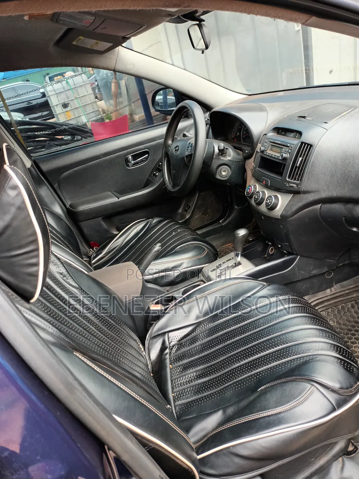 Hyundai Elantra 2010 Blue