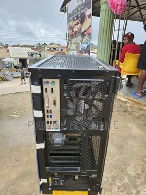 Desktop Computer Asus 12GB Intel Core i5 HDD 500GB