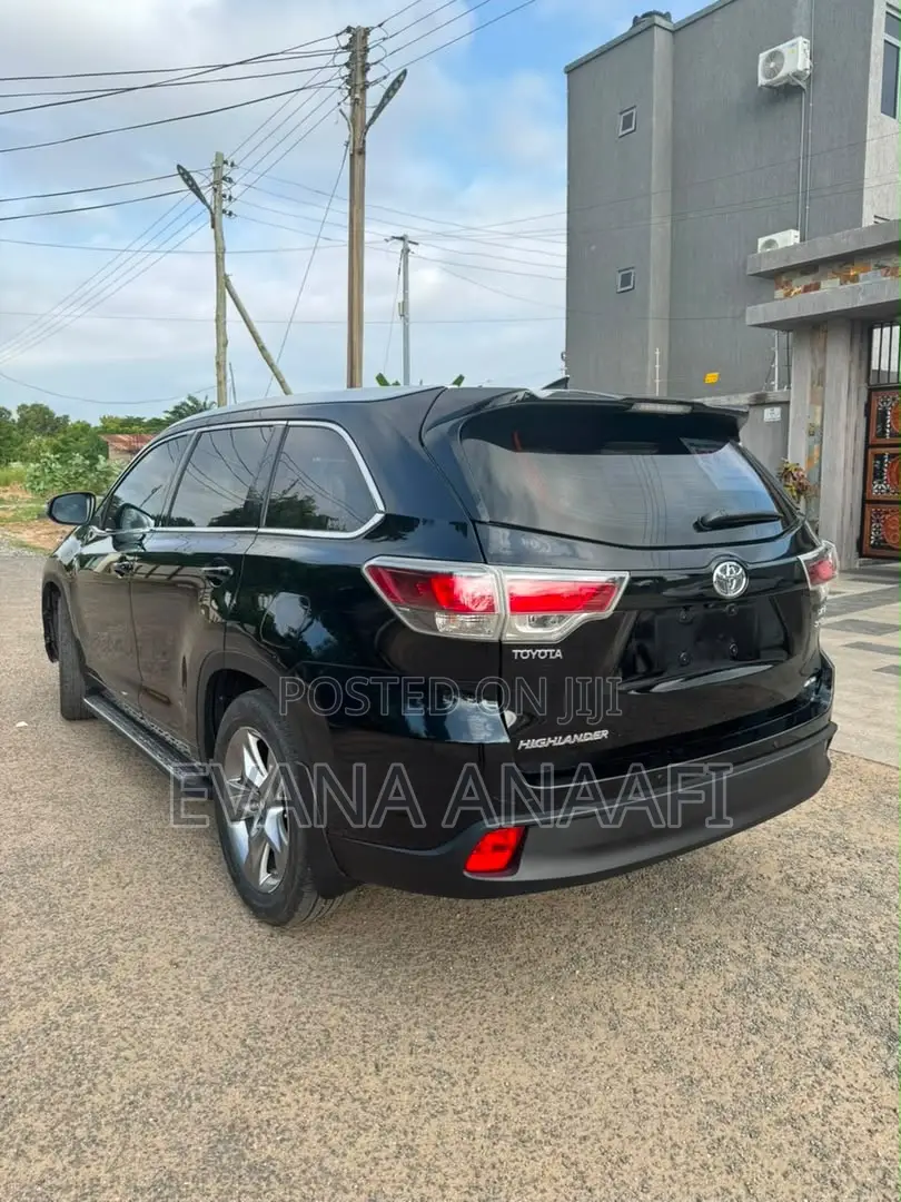 Toyota Highlander 2016 Black