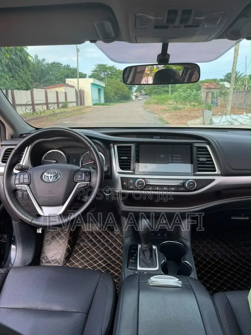 Toyota Highlander 2016 Black