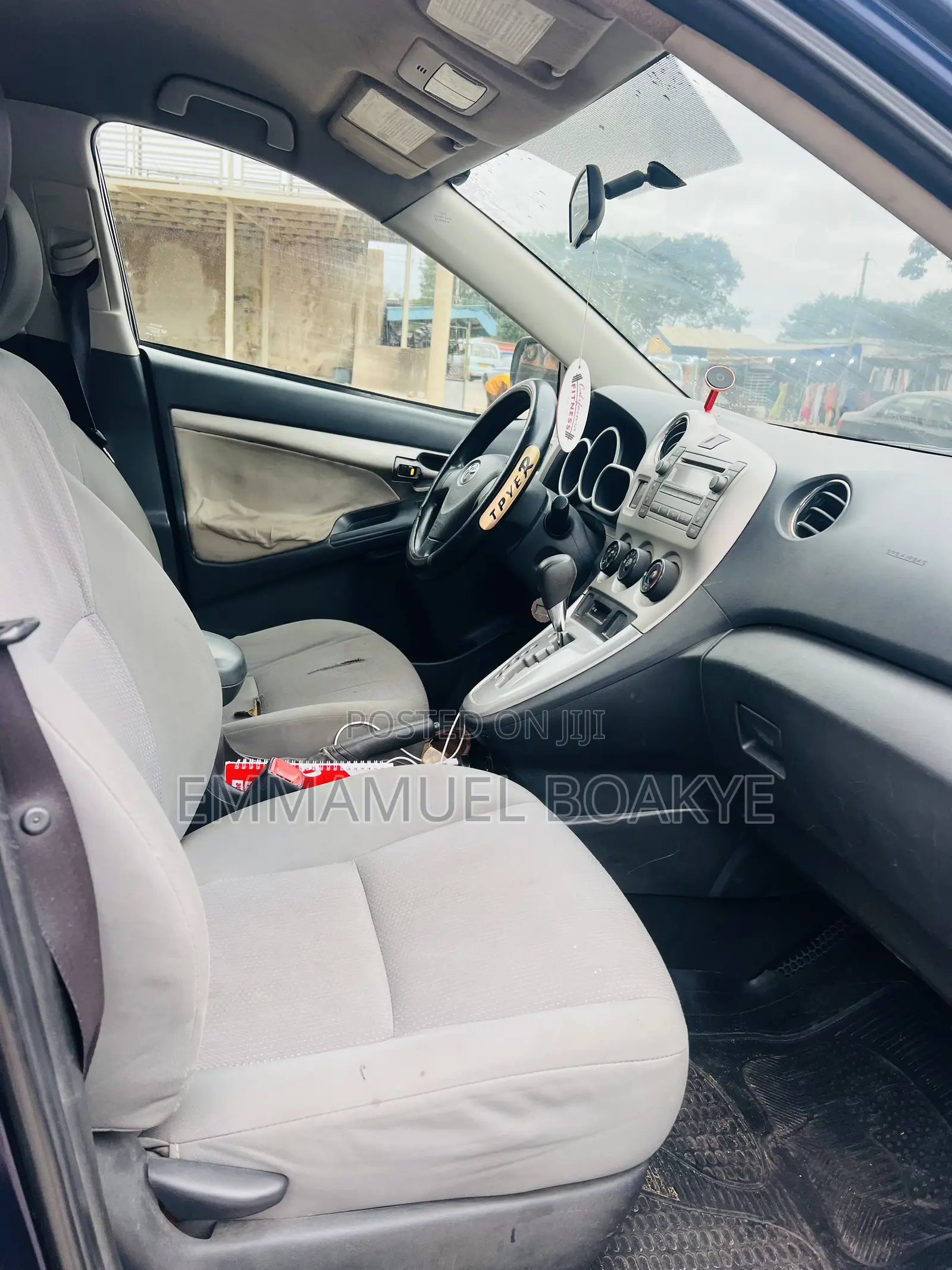 Toyota Matrix Hatchback FWD (1.8L 4cyl 5M) 2009 Blue