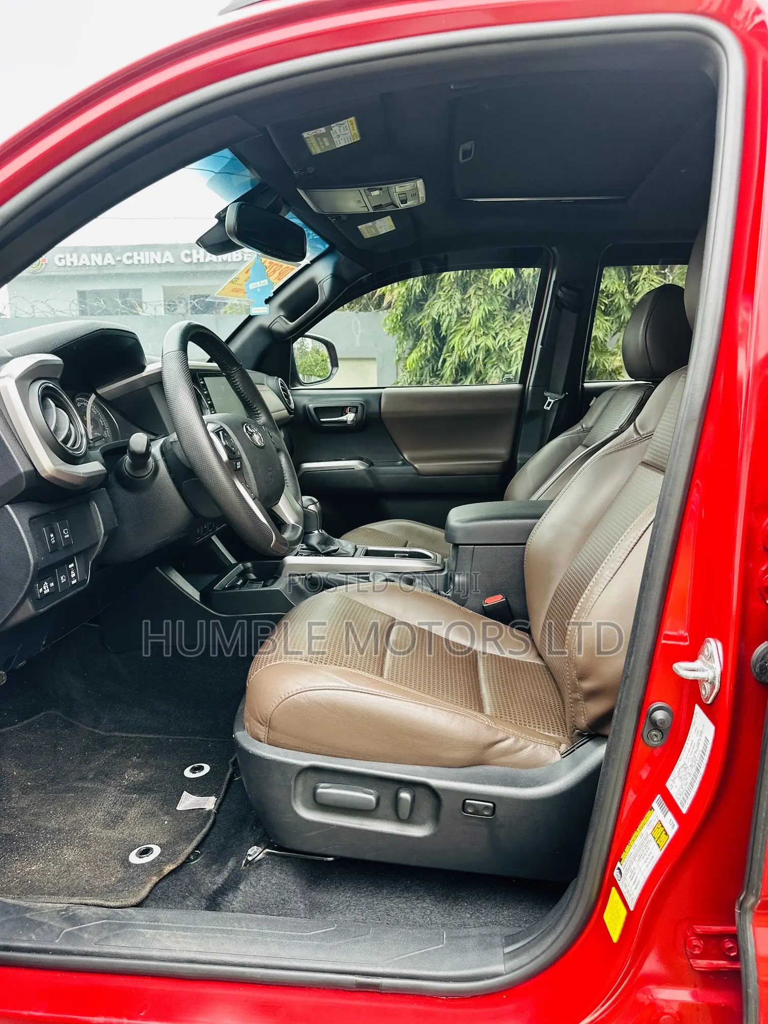 Toyota Tacoma 2020 Red