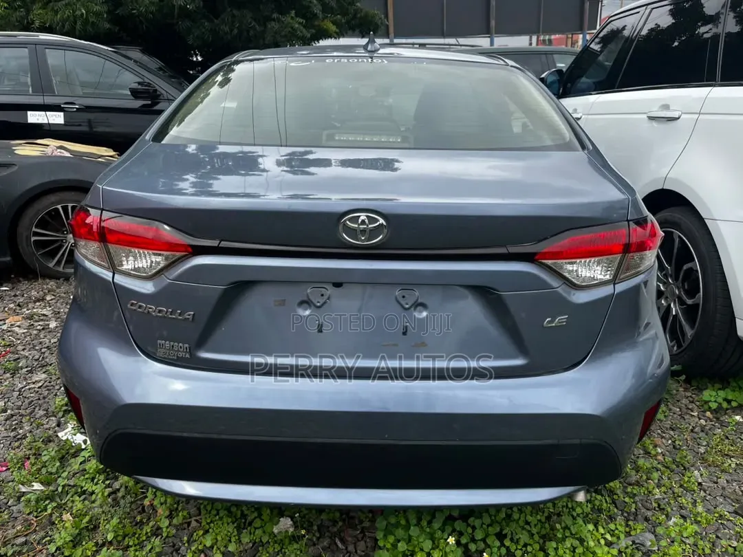 Toyota Corolla 2021 Blue