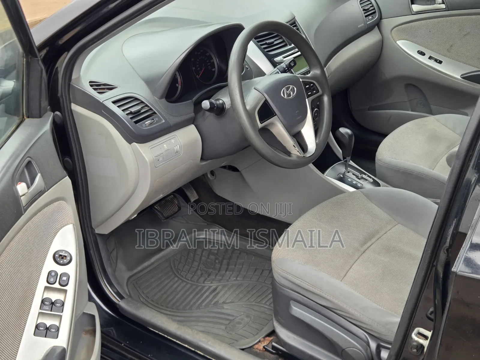 Hyundai Accent 2013 Black