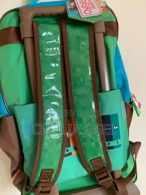 Title: Official Minecraft Trolley School - Premium Condition